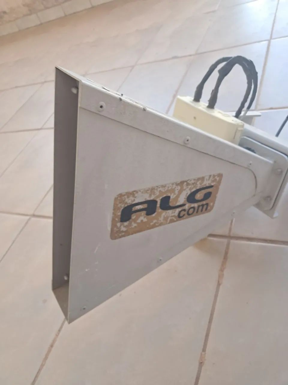 Mikrotik rb912uag-5hpnd C/ Antena ALGCOM - Foto 2
