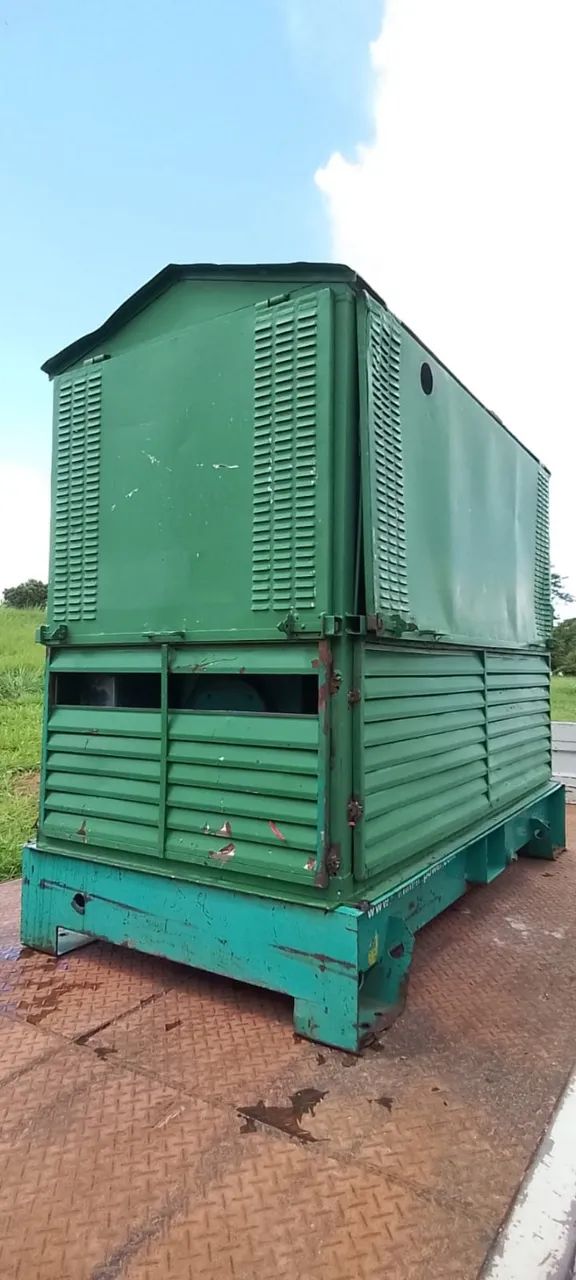Gerador Cummins 53 kVA