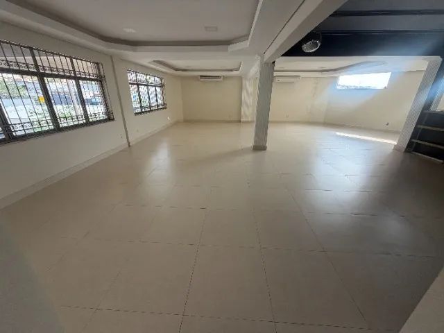 loja comercial reformada, no nível da rua, com aproximadamente 400m² e 2 pavimentos. - Foto 4
