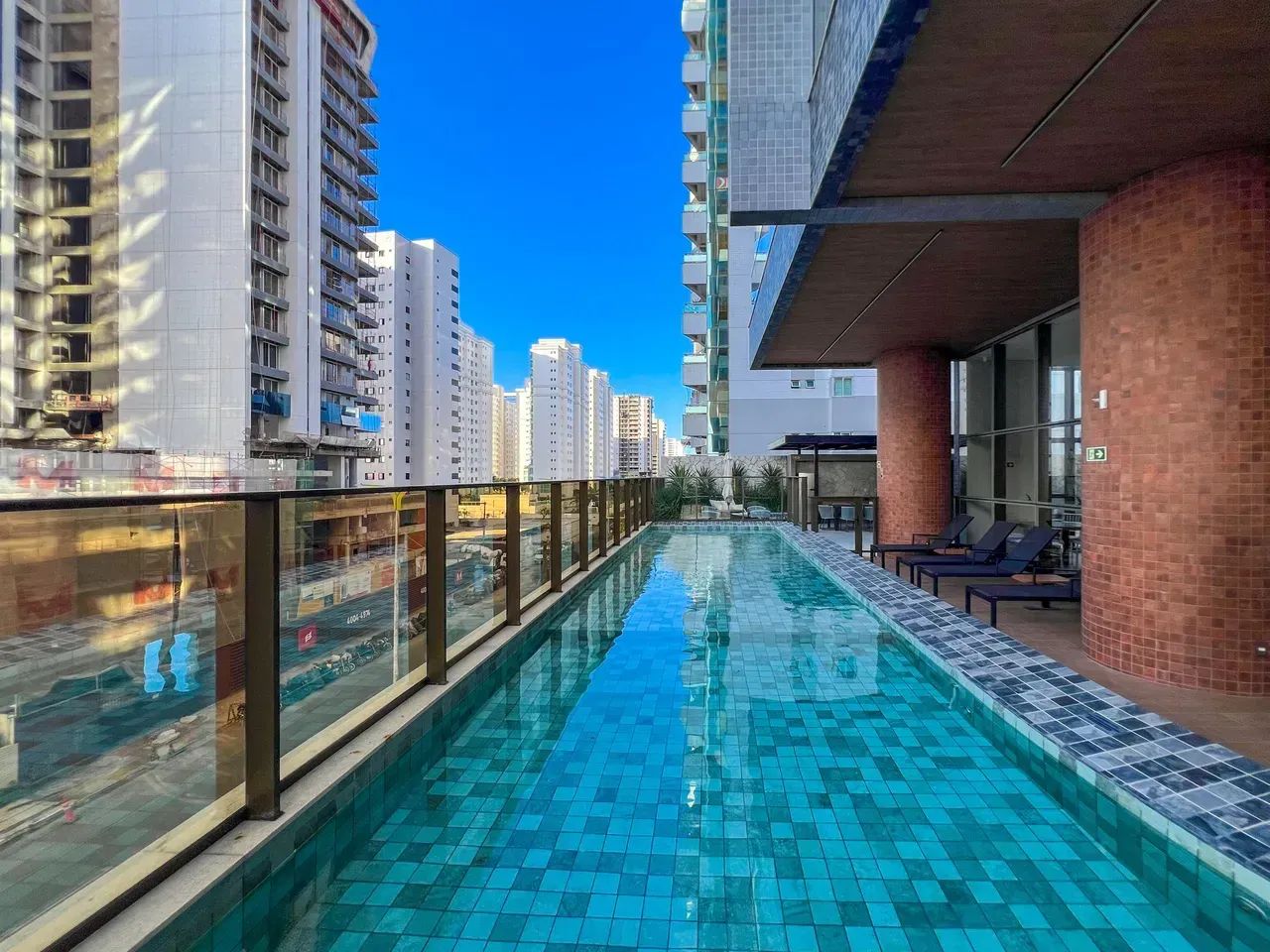 Apartamento com 3 Suítes na Ponta Dareia - Foto 3