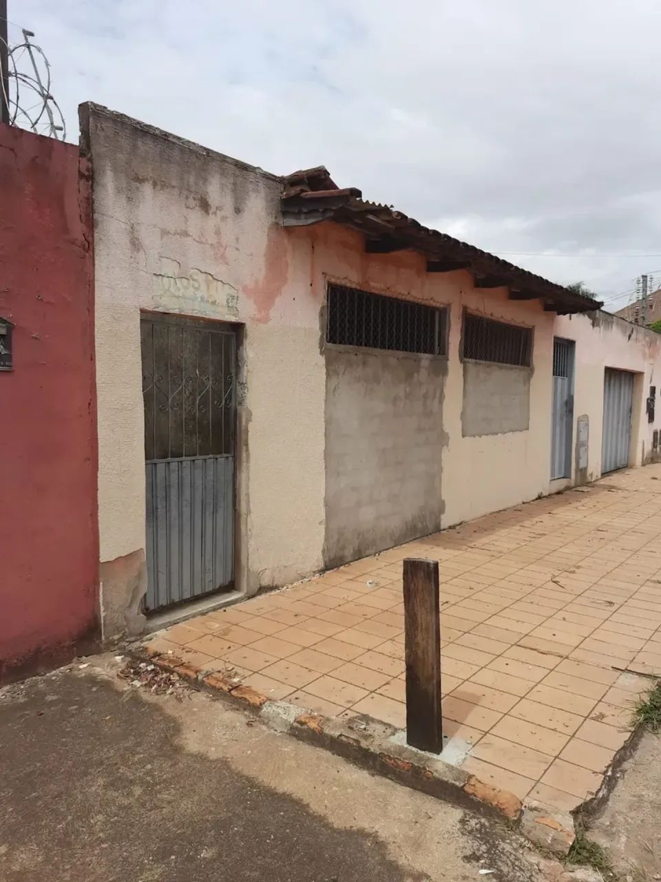 Casa com Perfil Comercial + Barracão + Quitinete | Setor João Brás - Foto 2