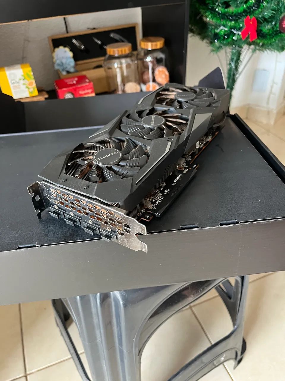 Rx 5600xt gigabyte  - Foto 6