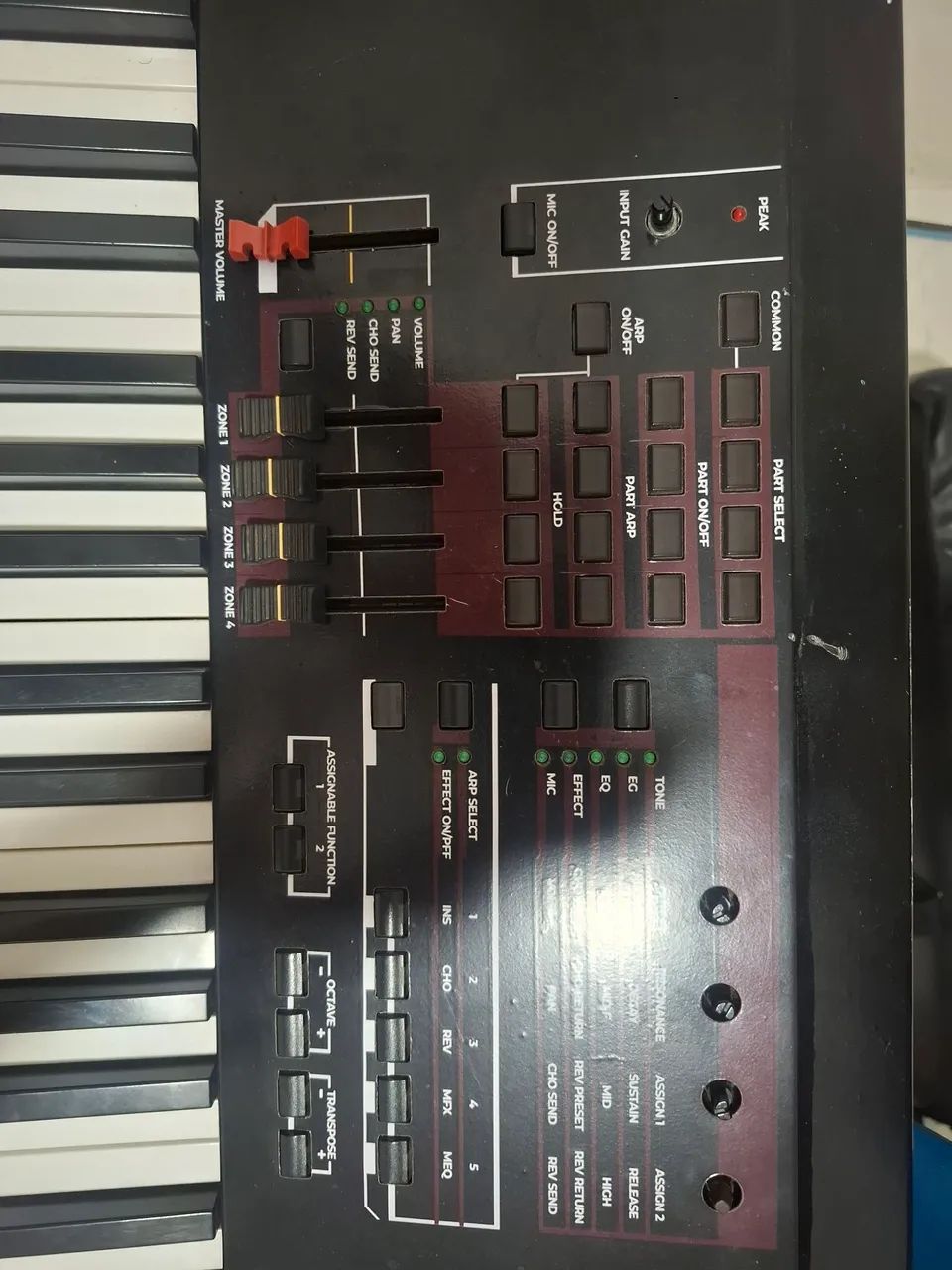 Teclado Yamaha S70XS - Foto 3