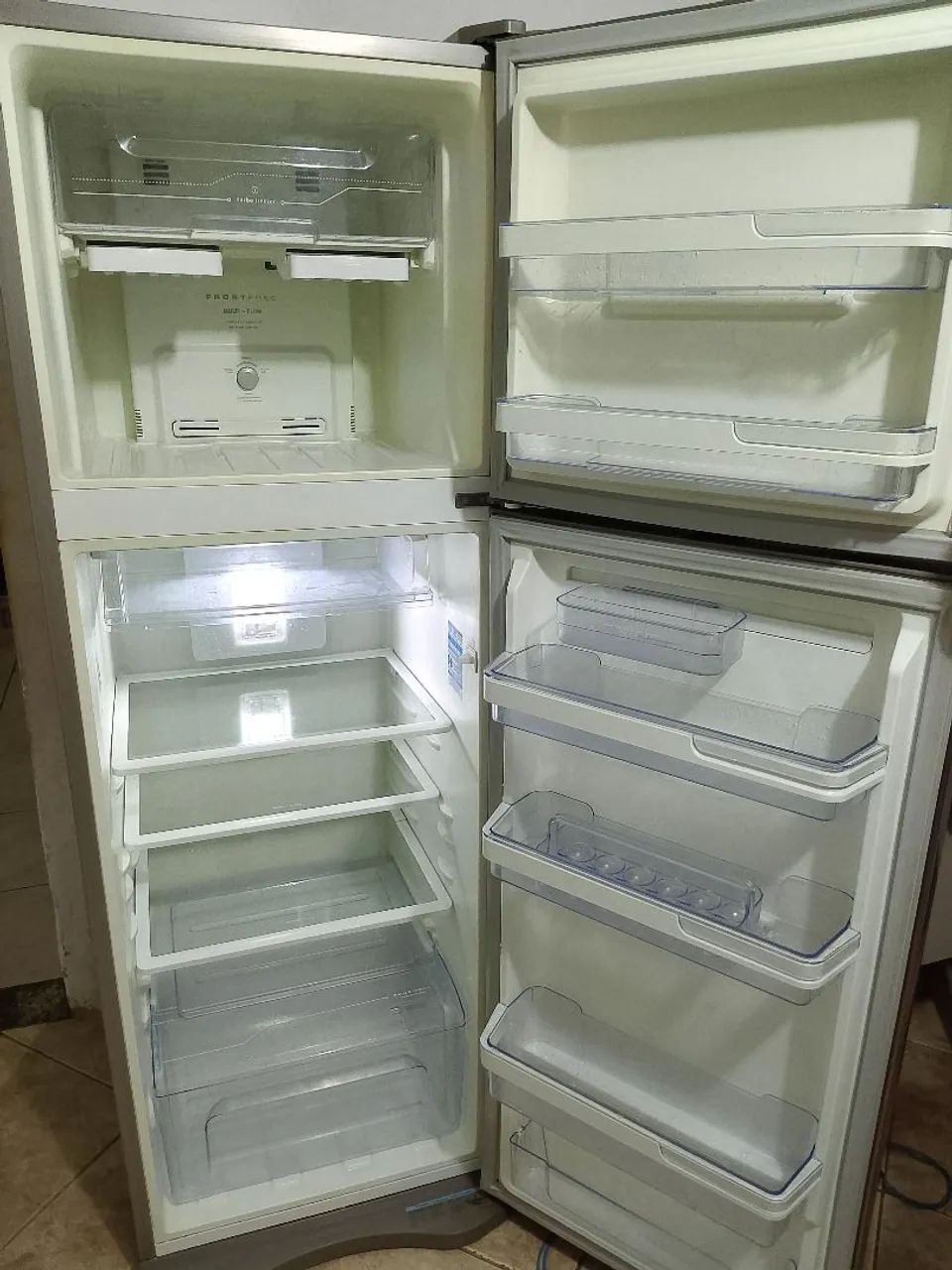 GELADEIRA ELETROLUX FROST FREE INOX ESCOVADO  - Foto 6