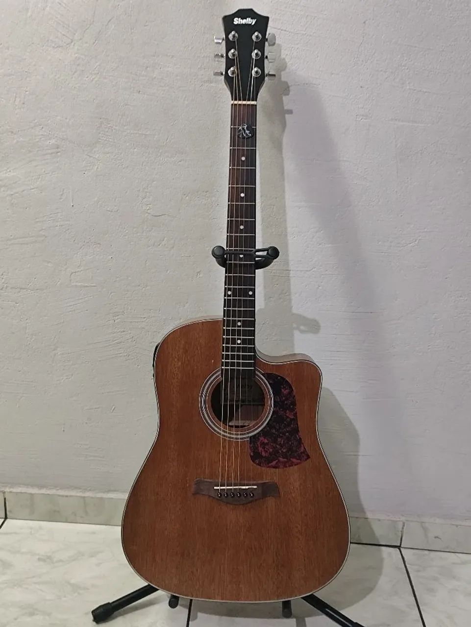 Guitarra e violão elétrico 