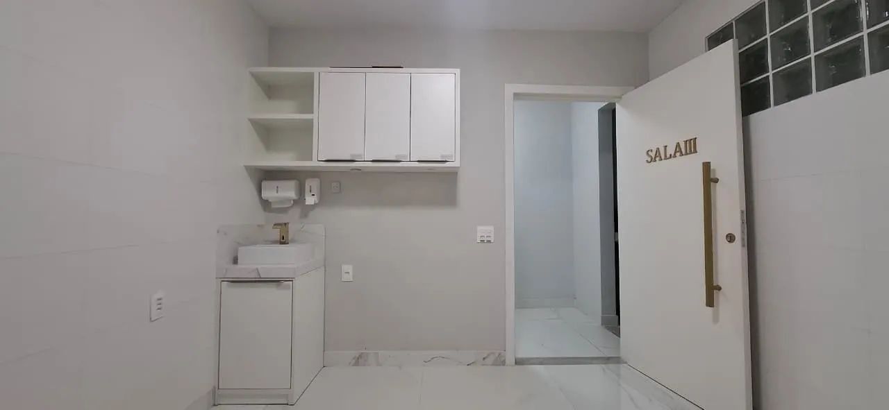 Sala Comercial com 30 m² para Alugar no bairro Itaguaçu, em Florianópolis. - Foto 5