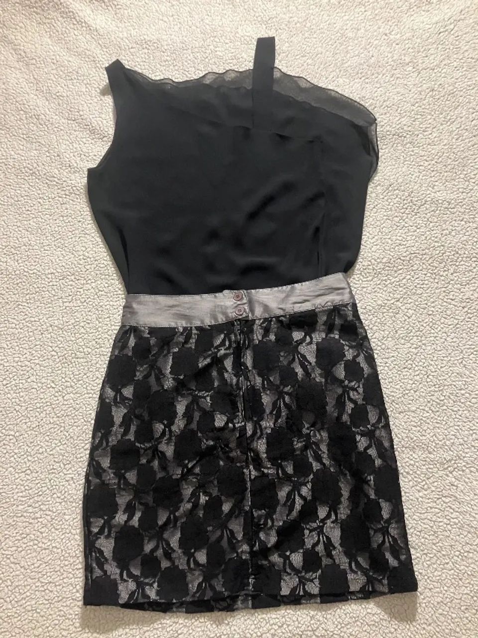 Conjunto Blusinha e Saia Femininas - Foto 2
