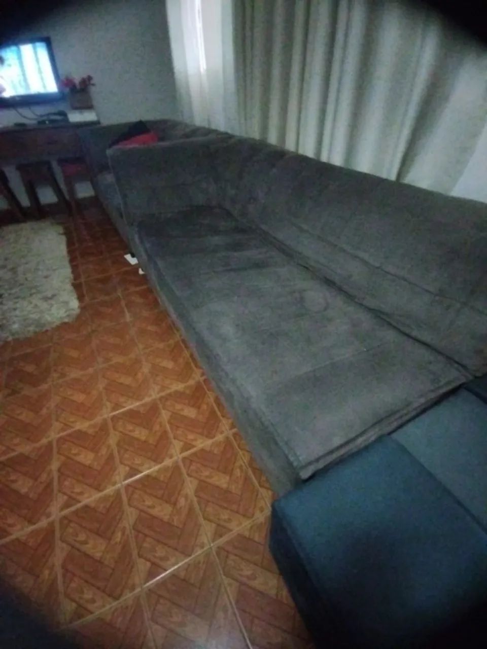 Vendo sofá semi novo65569113138049123