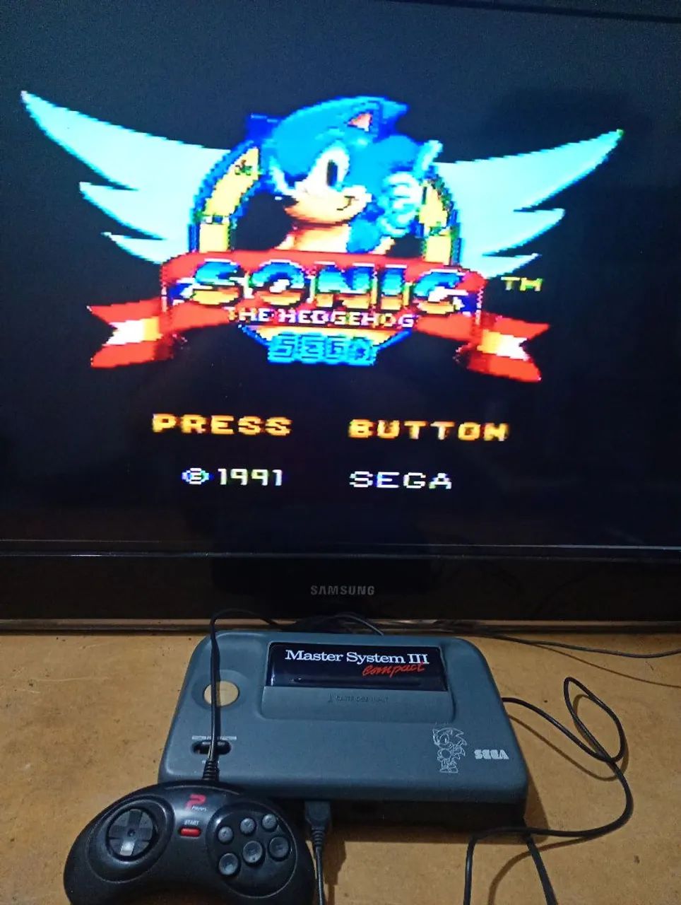 Sega master system 3 1 controle 1 jogo e cabos