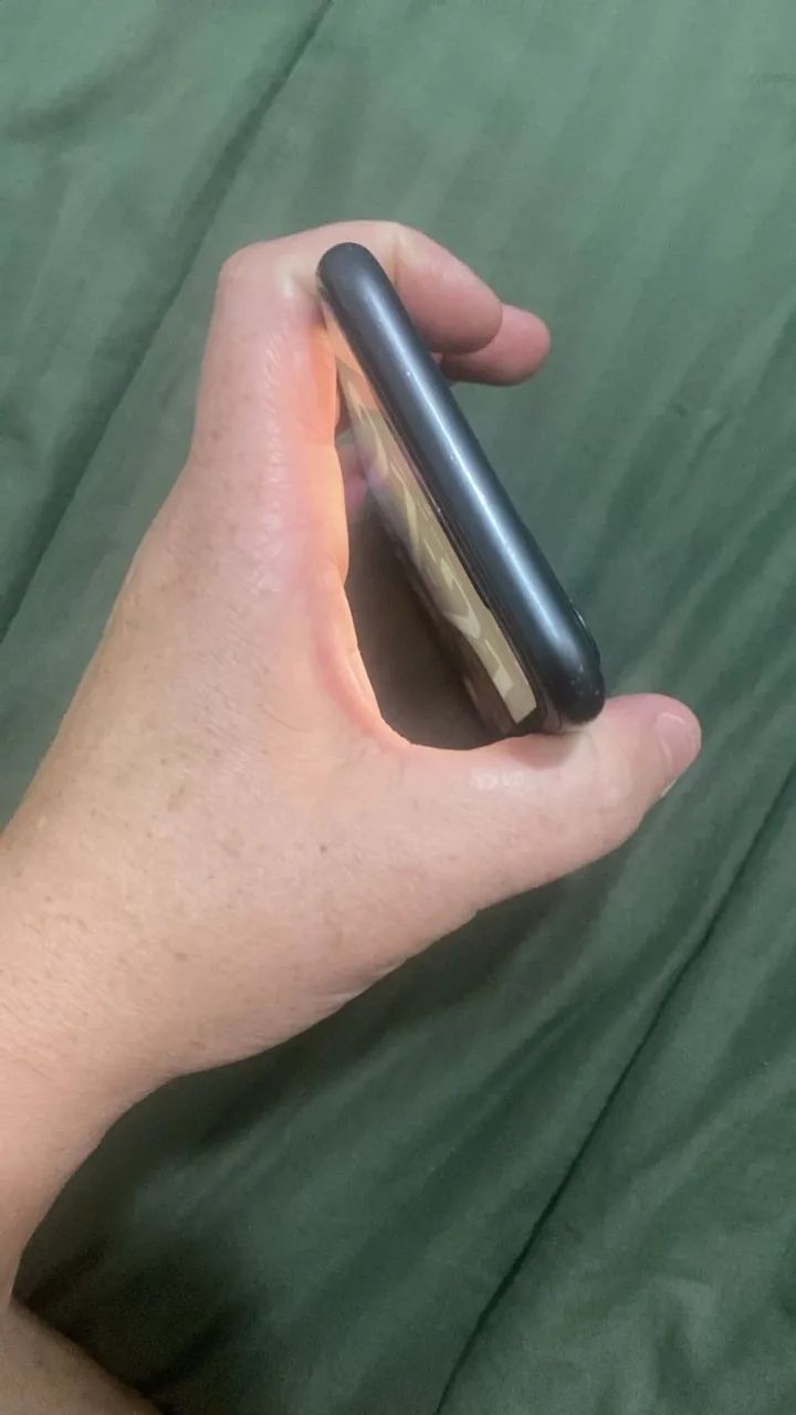 iPhone 11 em perfeito estado  - Foto 4