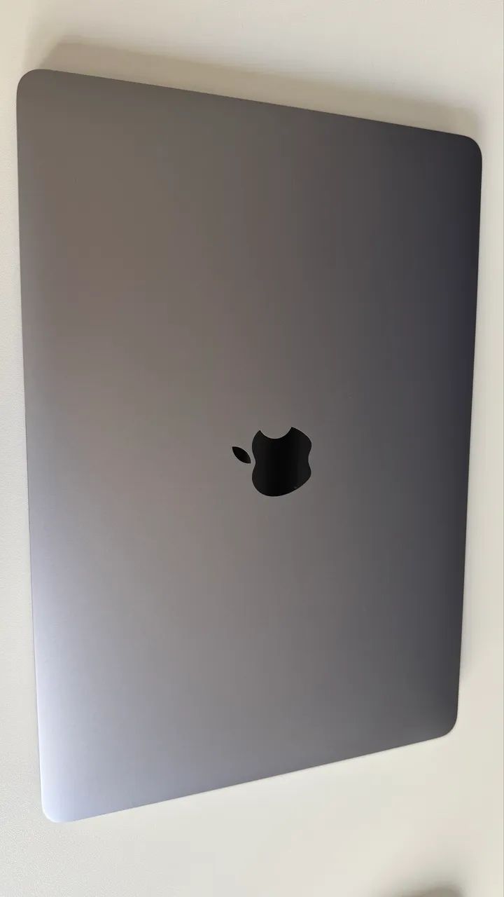 MacBook Pro M2 13