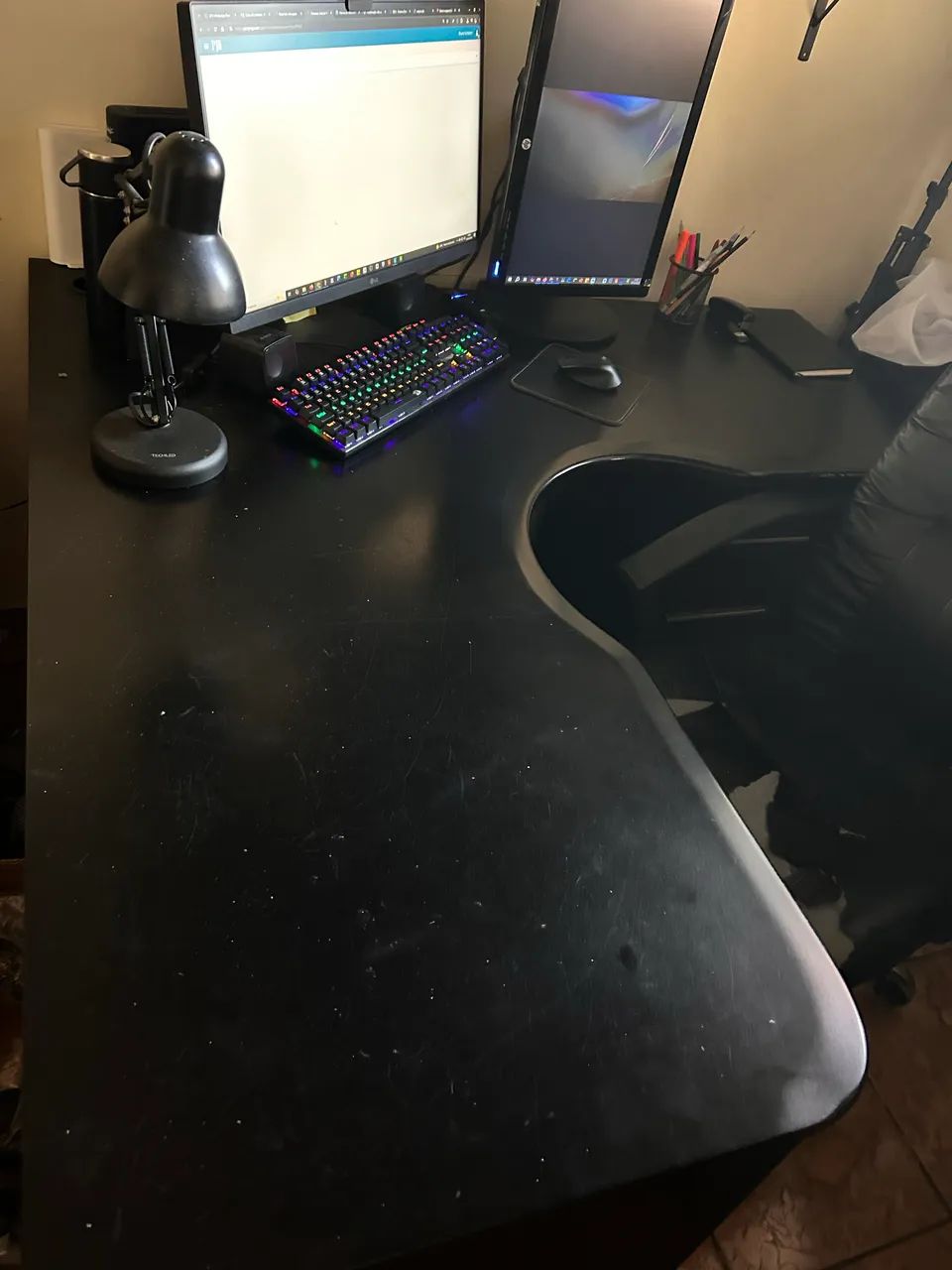 Mesa de escritório em L preta 1,40 X 1,40