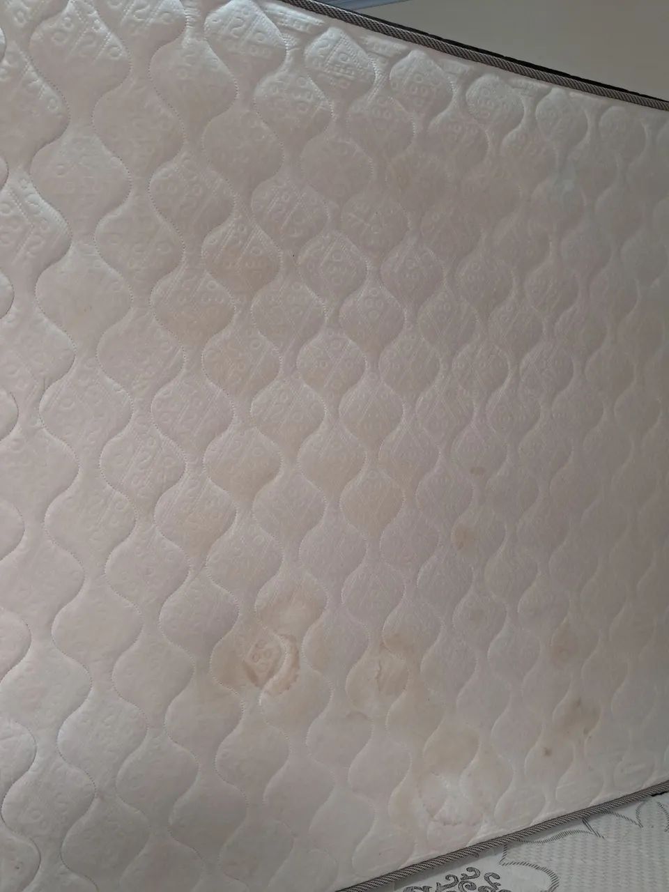 Colchão de casal acompanhante 5 lençol 