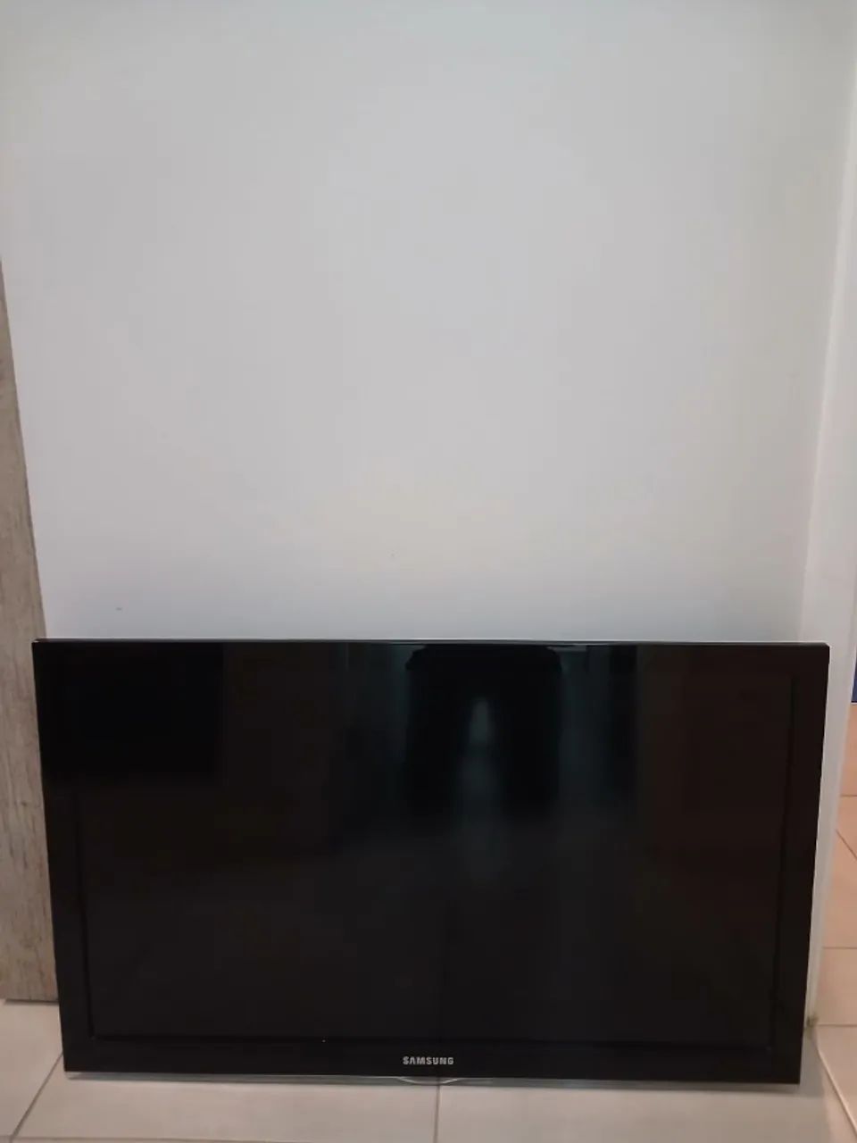 TV Samsung 32 Polegadas - Modelo D5000