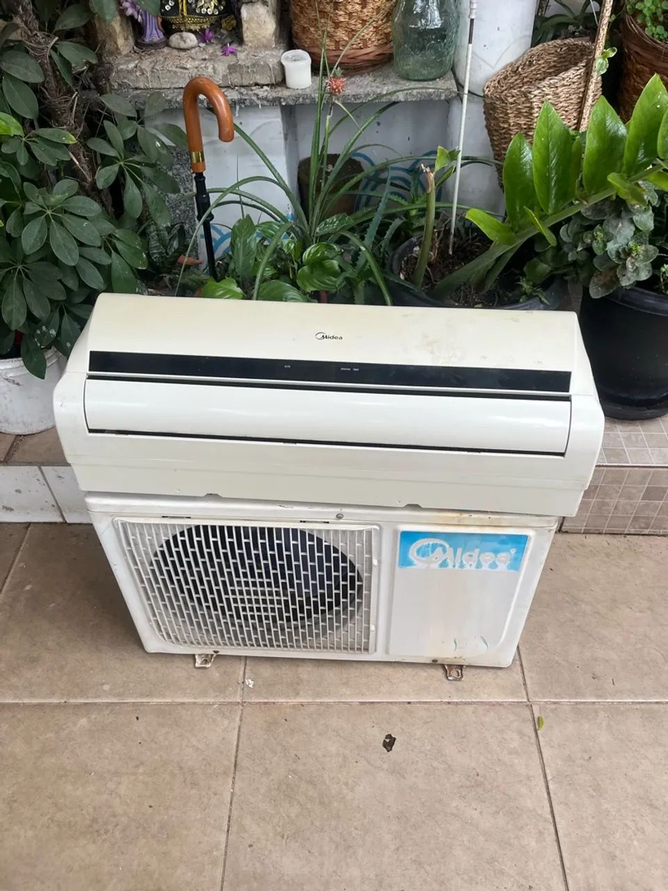 AR-CONDICIONADO MIDEA 9.000 BTUs CONVENCIONAL