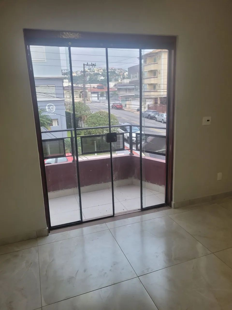 Amplo Apartamento de 3 dormitórios no Floresta São José  - Foto 5