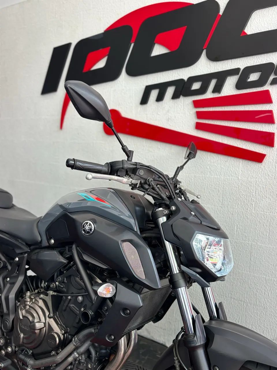 YAMAHA MT 07 ABS  - Foto 5