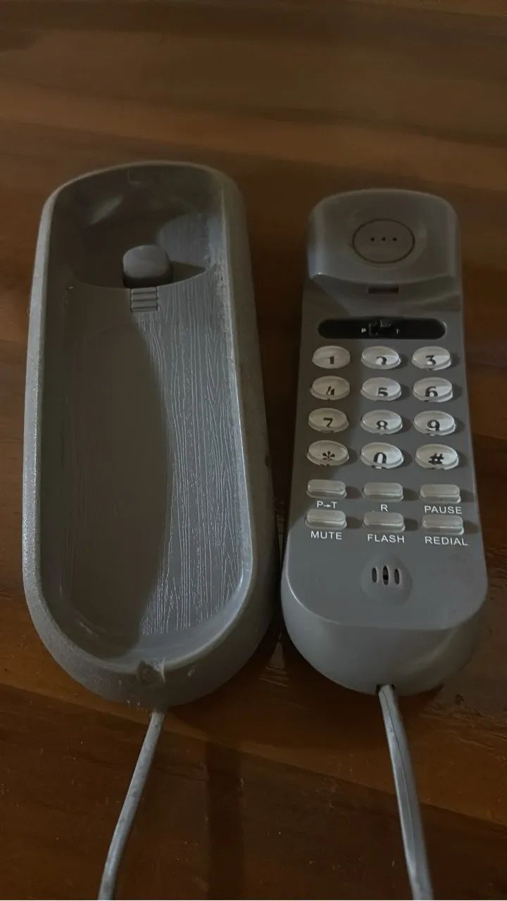 Aparelho de Telefone cor cinza - Foto 2