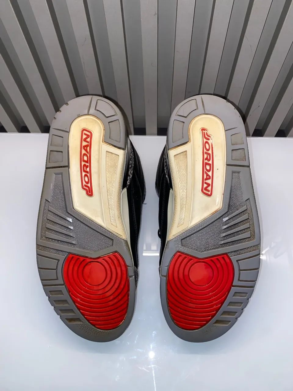 Jordan 3 cement gold  - Foto 3