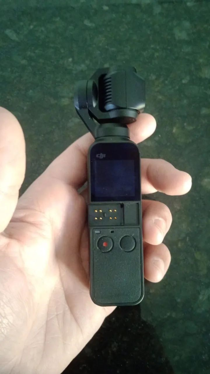 DJI Osmo Pocket de primeira geração com bastão extensor DJI Osmo