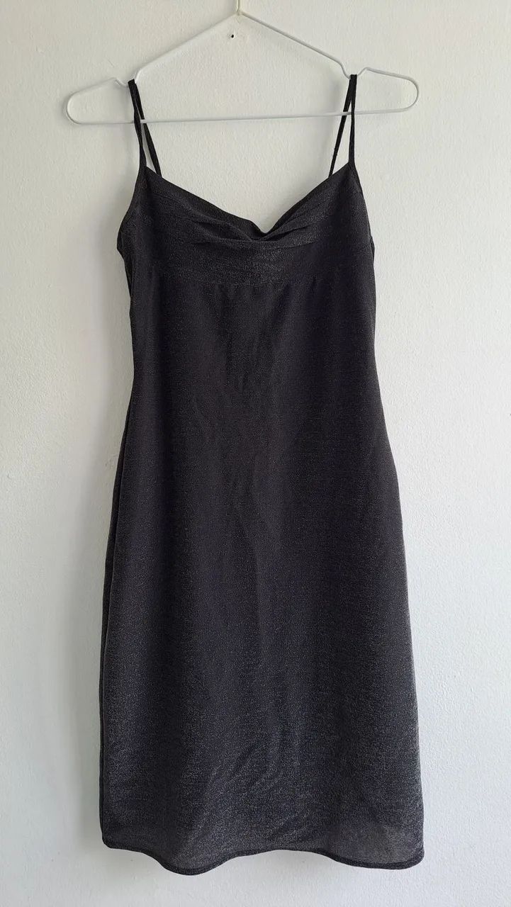 Vestido Preto com brilho - Tam 38/40