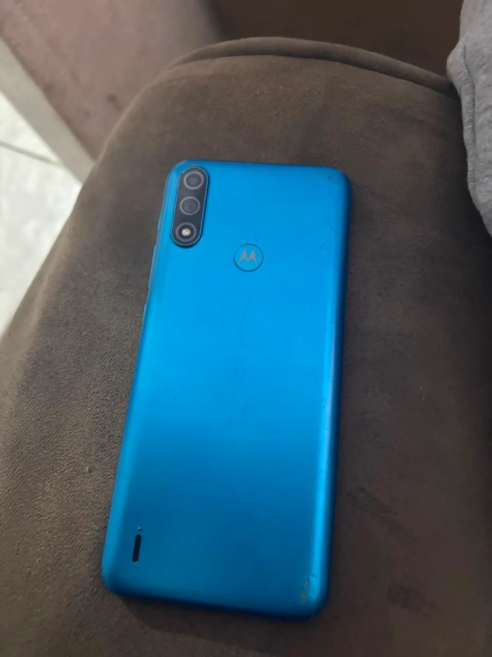 VENDO CELULAR QUEBRADO  - Foto 2