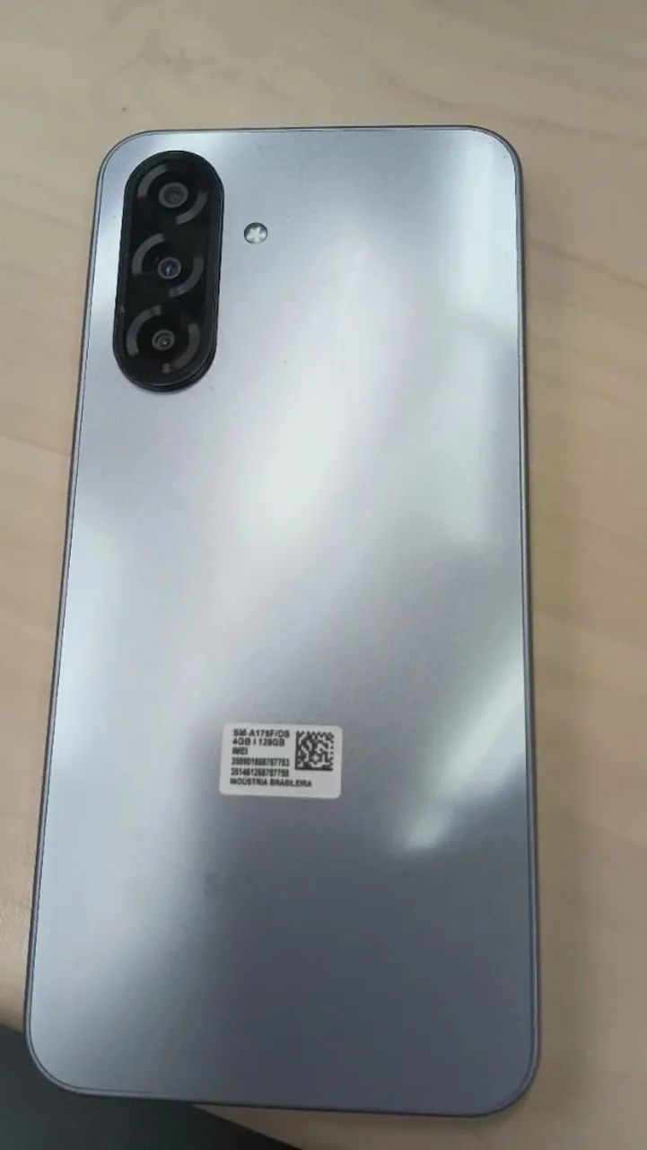 Vende se um celular A17 128 ginga de menoria - Foto 4