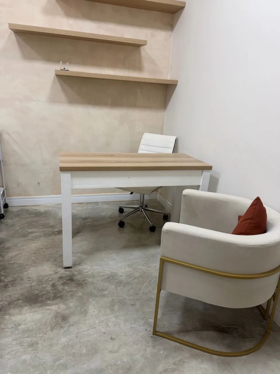 Vendo MACA ESTÉTICA E MESA  - Foto 3