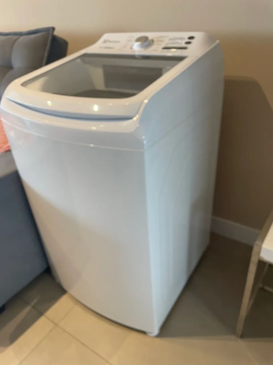 Máquina lava roupa semi nova Eletrolux 14kg - Foto 3