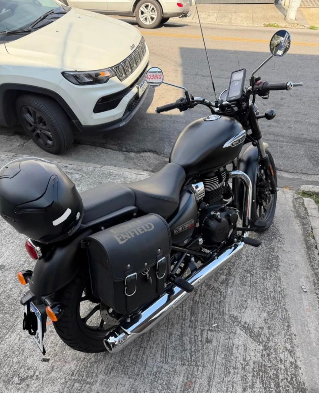 Royal Enfield Meteor - Foto 5