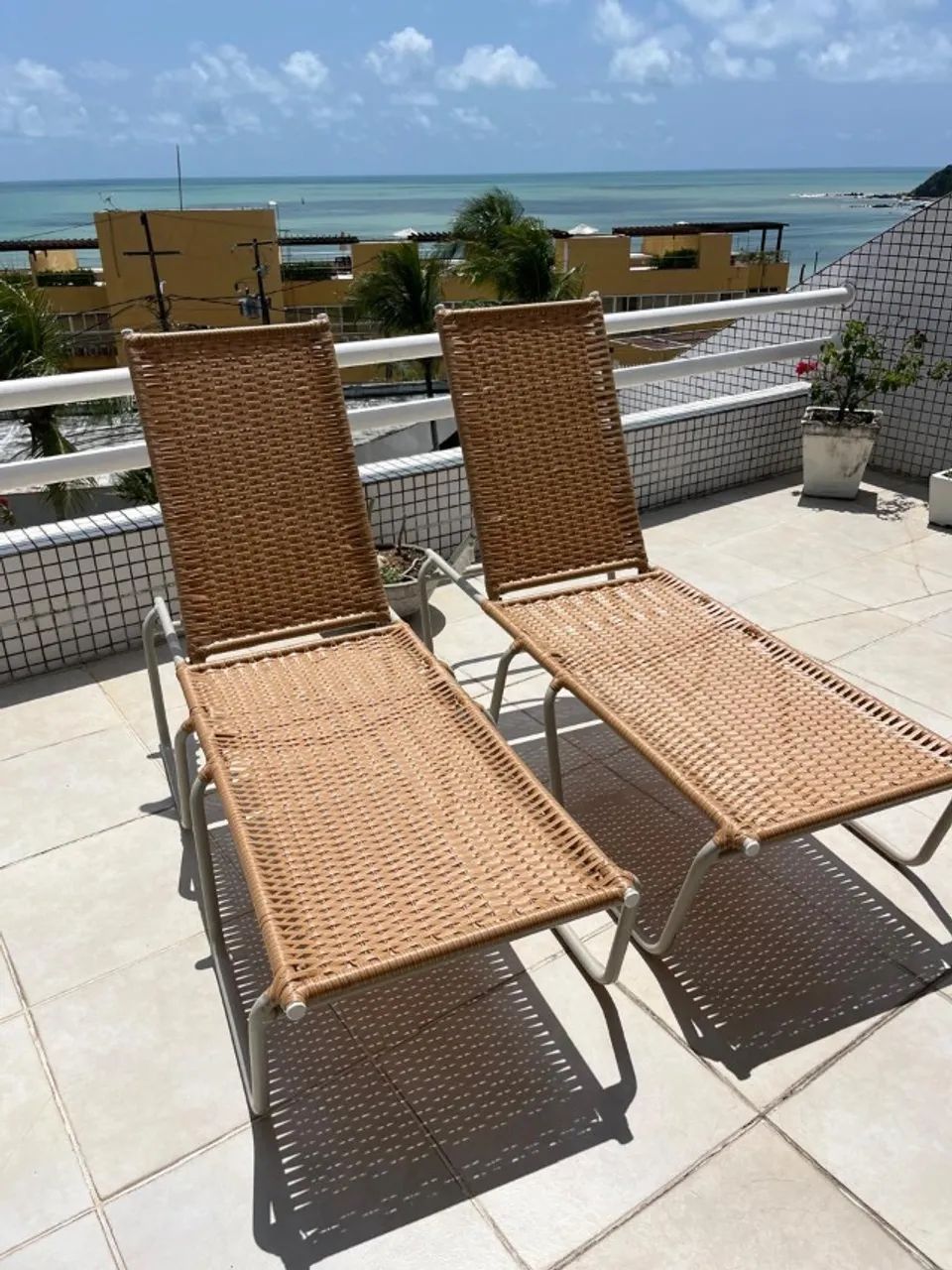 Cadeiras e Espreguiçadeiras para Piscina | Reforma e Encomenda - Foto 3