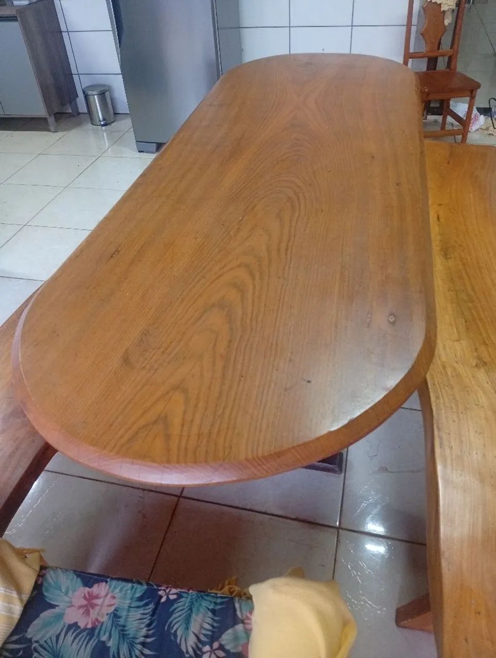 Mesa de madeira maciça - Foto 2
