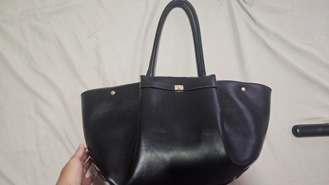 Bolsa grande preta - Foto 2