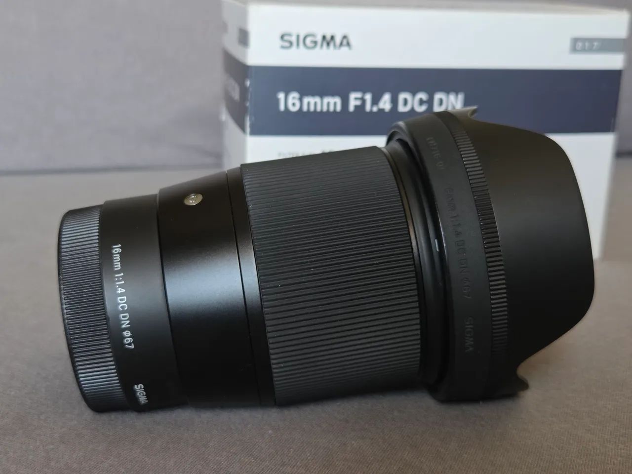 Lente Sigma 16mm F 1.4 DC DN - APS-C for Sony - Acessórios para