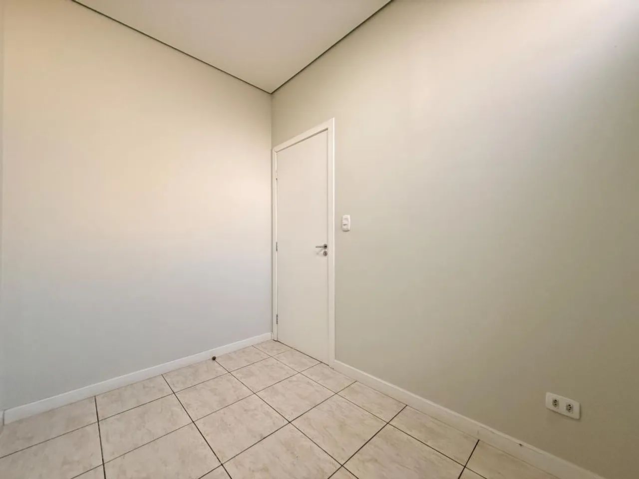 Sala para alugar em Maringá, Zona 03, com 37.74 m² - Foto 5