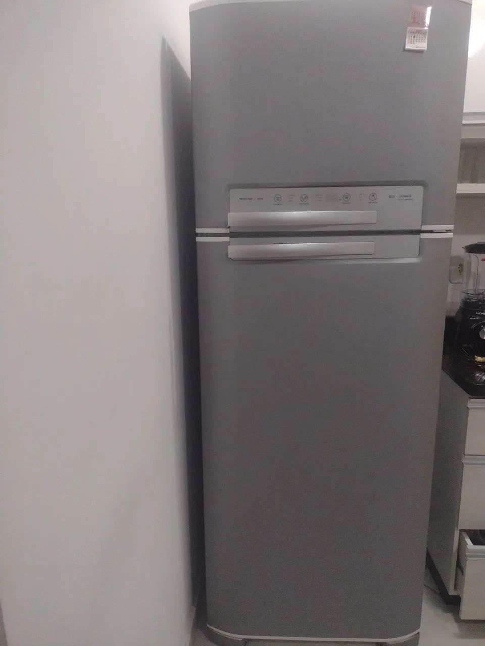 Vendo geladeira Eletrolux 