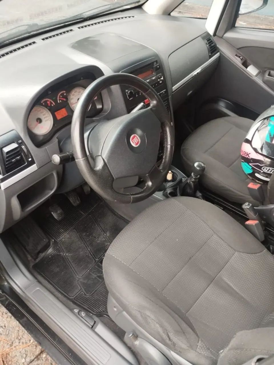 Fiat Idea ELX 1.4 MPI Fire Flex 8V 5P 2010 - Foto 4