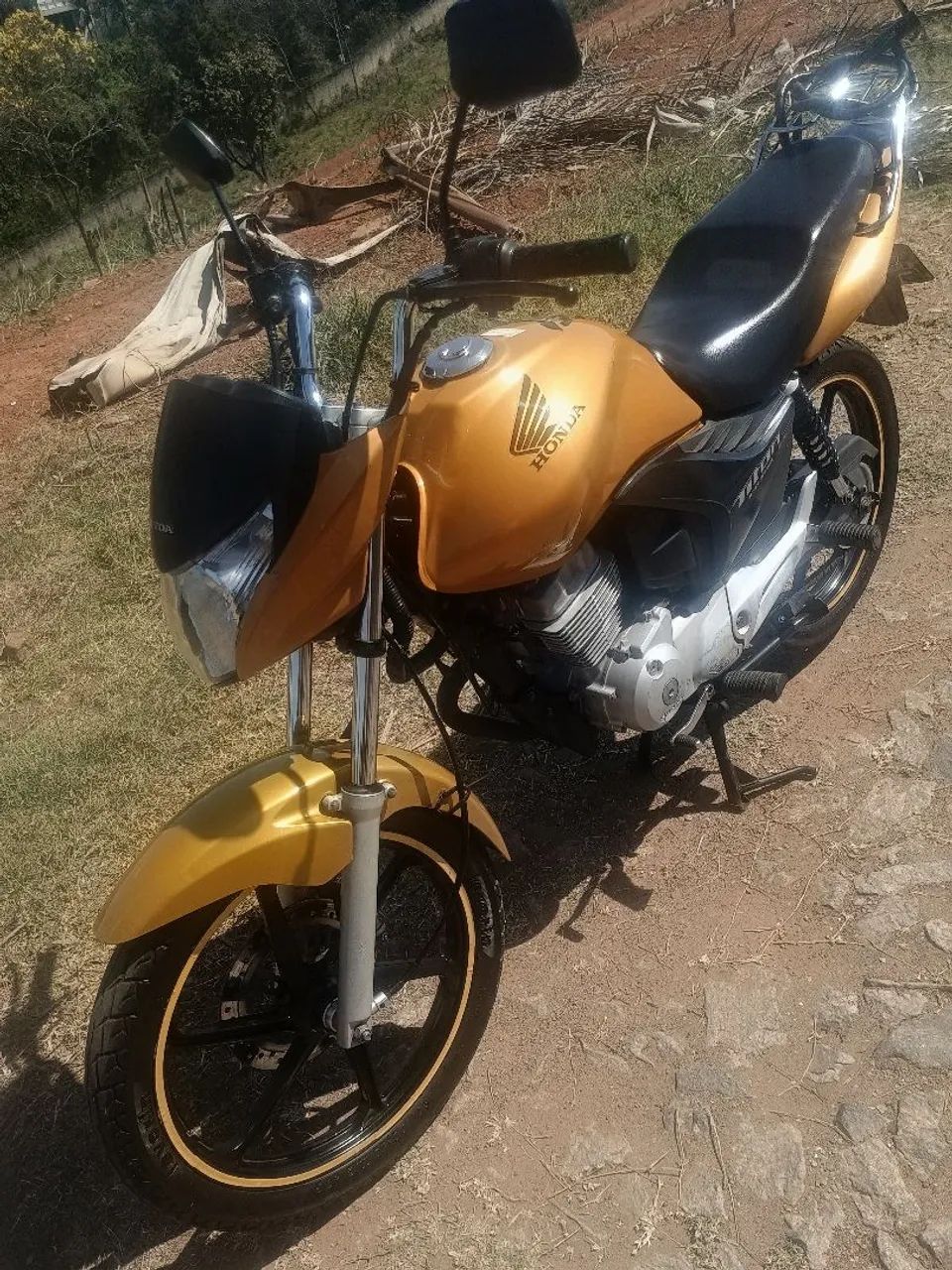 Titan 2011 completa  - Foto 3