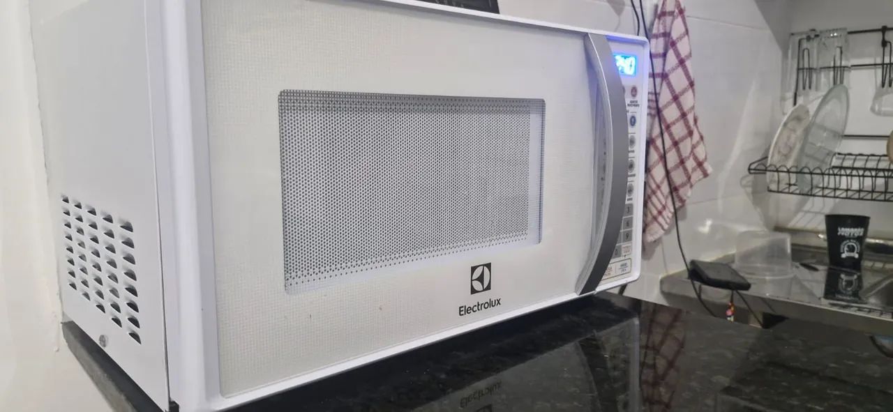 Microondas Eletrolux 20l - Foto 2