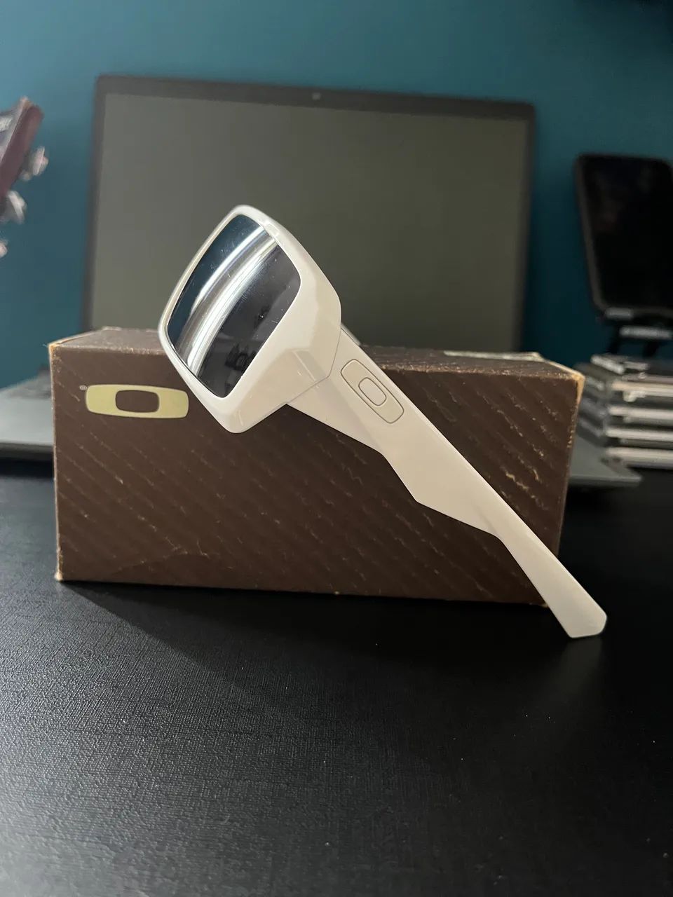 Oakley eyepatch white com lentes grey  - Foto 2