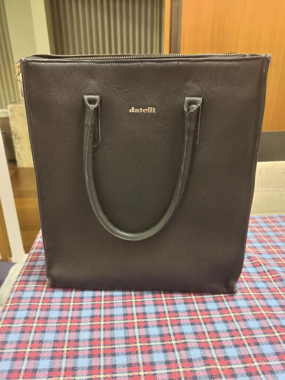 Bolsa em couro legítimo 