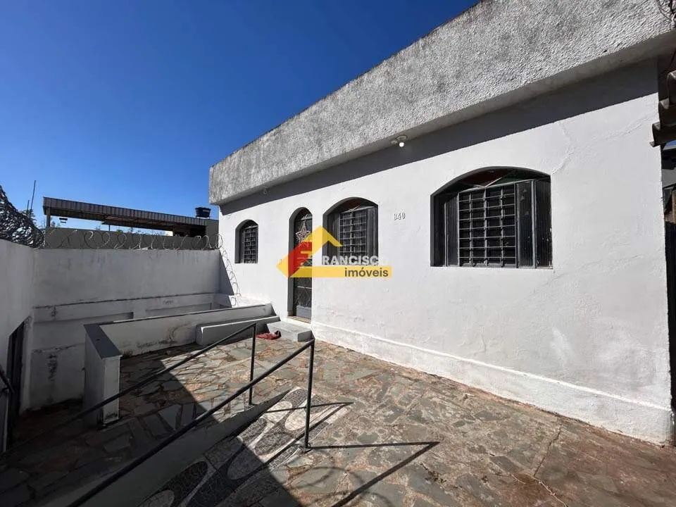 Casa para aluguel, 3 quartos, 1 vaga, Interlagos - Divinópolis/MG - Foto 3