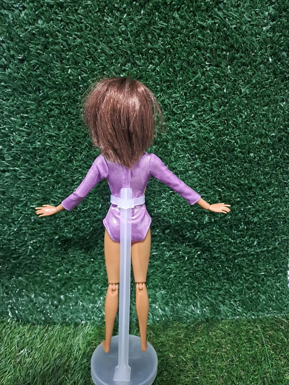 Boneca barbie ginasta morena - Foto 3