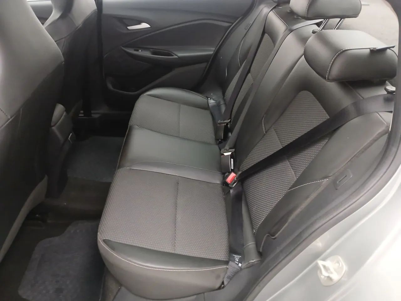 Chevrolet Onix Hatch LTZ 1.0 12V TB Flex Aut. 5P, foto 18 de 18