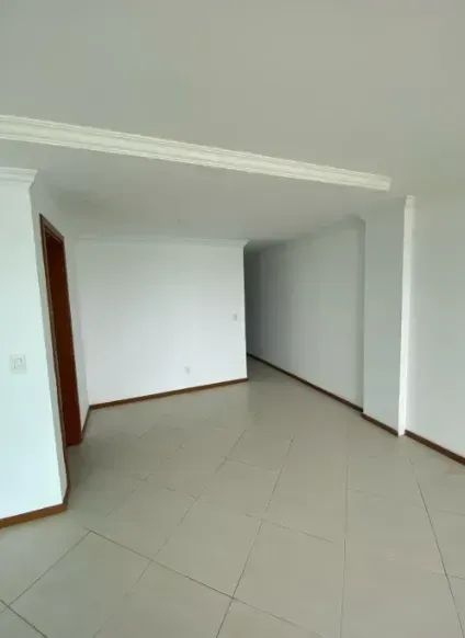 Apartamento frontal mar pé na areia - Foto 4