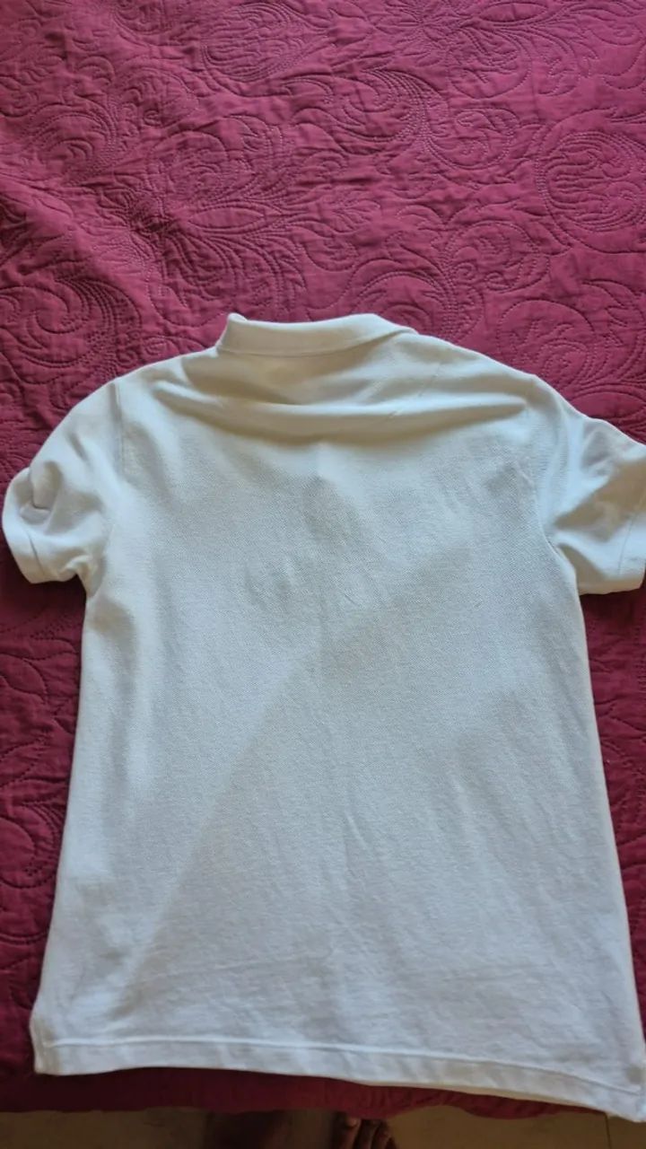 Camisa Zara Branca com Gola de Botão ? Semi-Nova - Foto 4