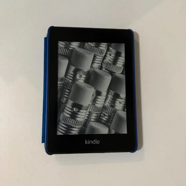 Kindle Paperwhite 10 geração com capa, cabo e caixa original