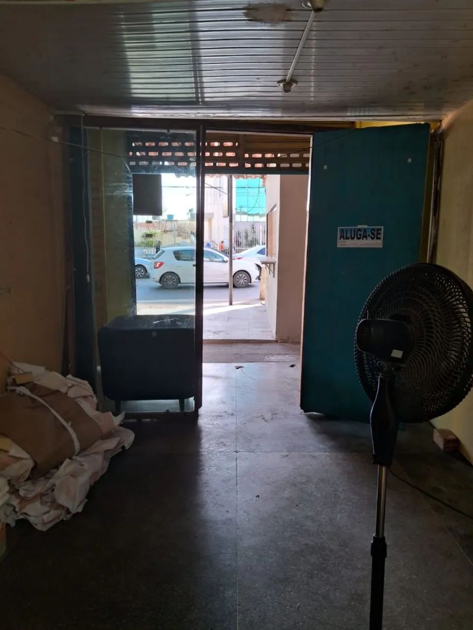 Alugo Ponto Comercial no Canto da Fabril - Foto 4