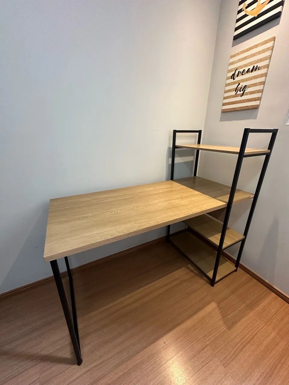 Mesa de Escritório 