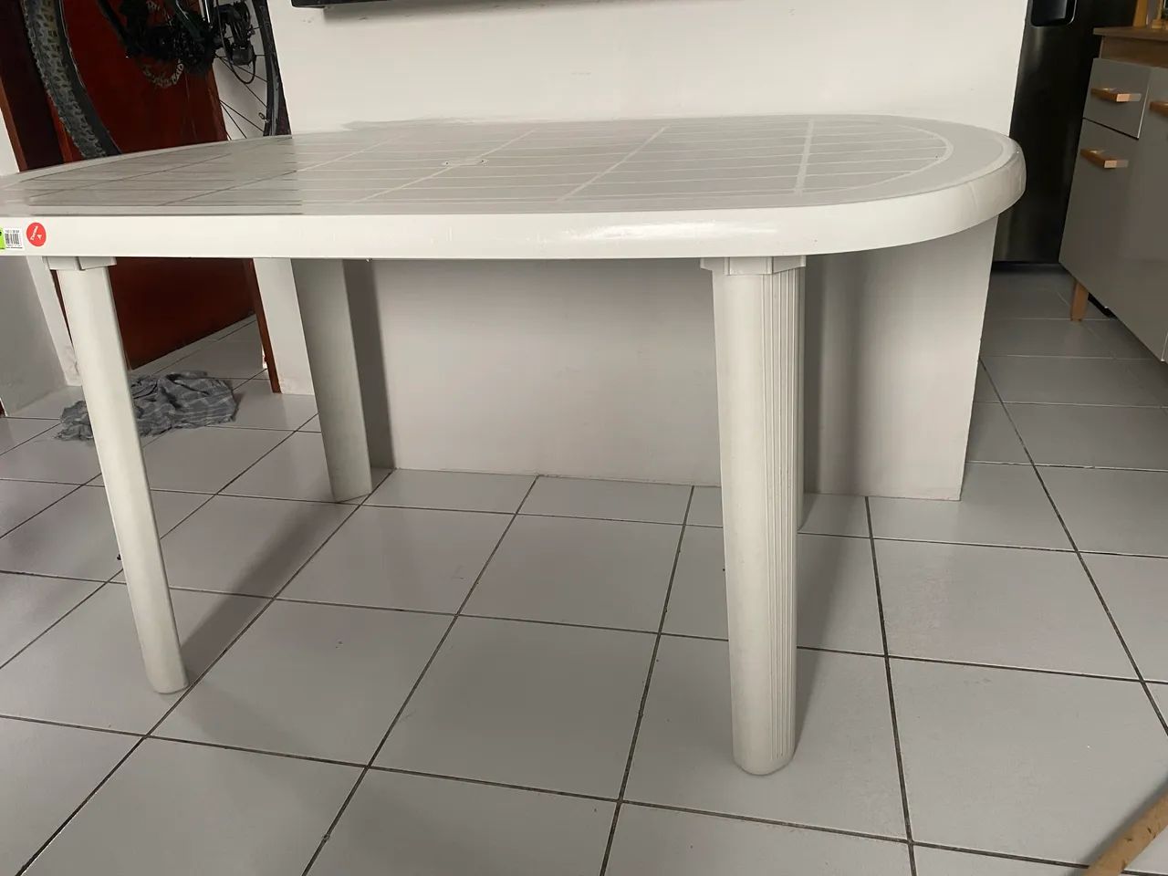Mesa de plástico desmontável 
